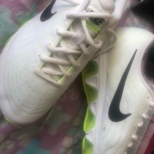 Nike air max sneakers shoes size 8